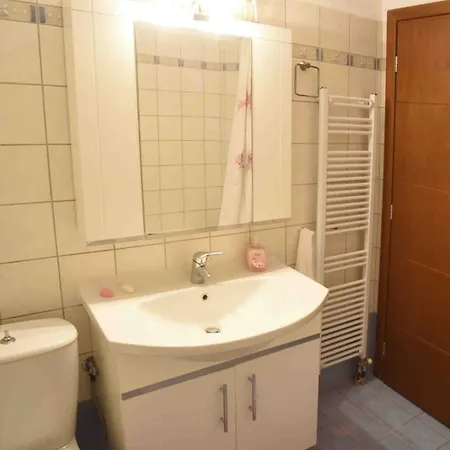 Ioanna * إريتريا